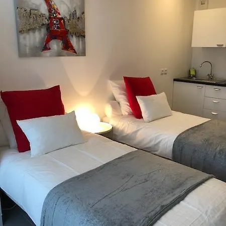 Fantasy By Dream Apartamento